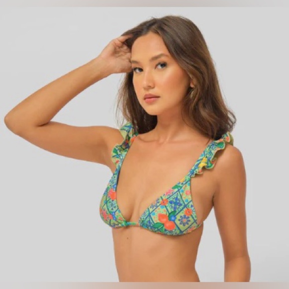 COPY - Blackbough fruitisimo bikini top